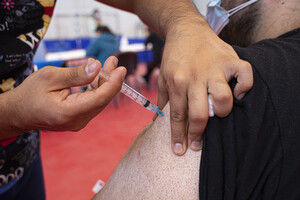 Le taux de vaccination au Chili est de 60 % pour la première dose.