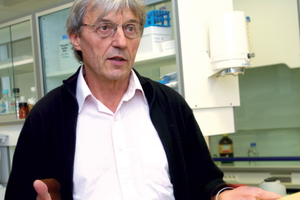 Christian Rémésy est nutritionniste aujourd’hui à la retraite. Il a été directeur de recherche à l’Inra  de Clermont- Ferrand.