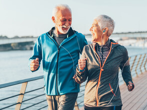 Longévité :quelle activité physique après 70 ans ?