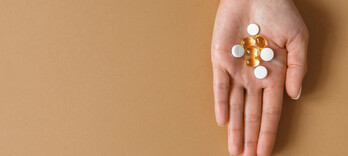 Covid-19 : un collectif de médecins appelle à la prise massive de vitamine D en France - Alternative Santé