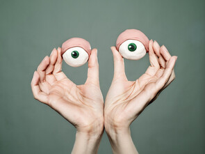 Poches sous les yeux