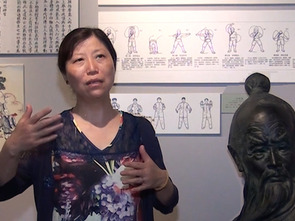 Pr Li Jie directrice de l'Institut de recherche sur le Qi Gong
